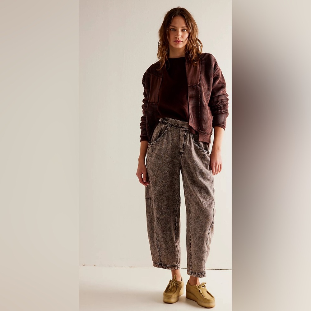 44. NWOT Free People High Road Washed Pull-On Barrel Pants - Picture 2 of 10